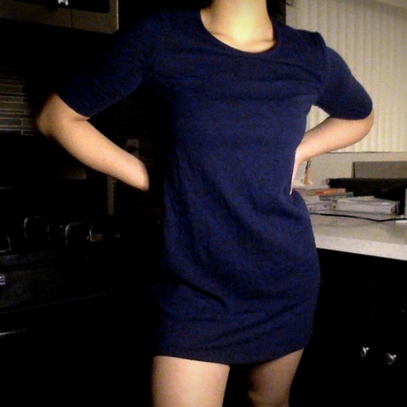 Tshirt Dress (Urban Outfitters) - Picture 2 of 2
